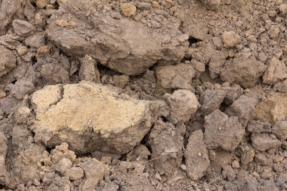 Clay Truckload (6-14 CYS)